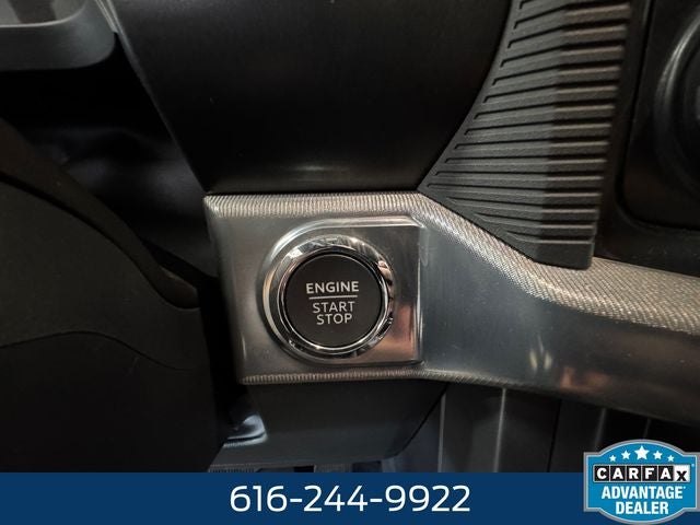 2025 Ford F-150 Lariat 3.5 Liter V6 PowerBoost Full-Hybrid SuperCrew 4WD