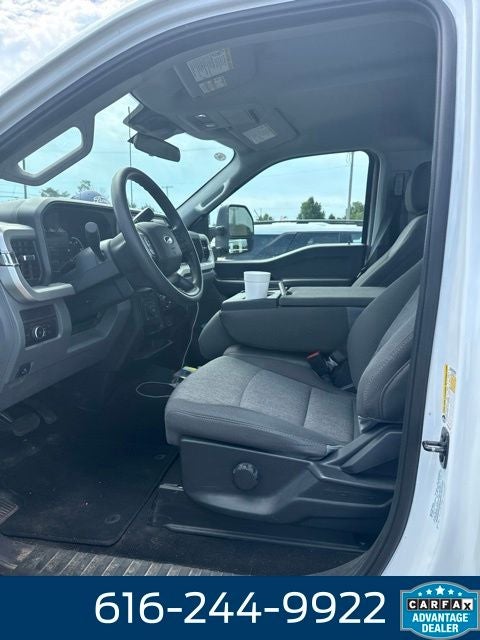 2025 Ford F-250SD XLT 7.3 Liter V8 2D Standard Cab 4WD