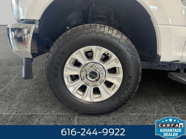 2022 Ford F-350SD XL 7.3 Liter V8 2D Standard Cab 4WD