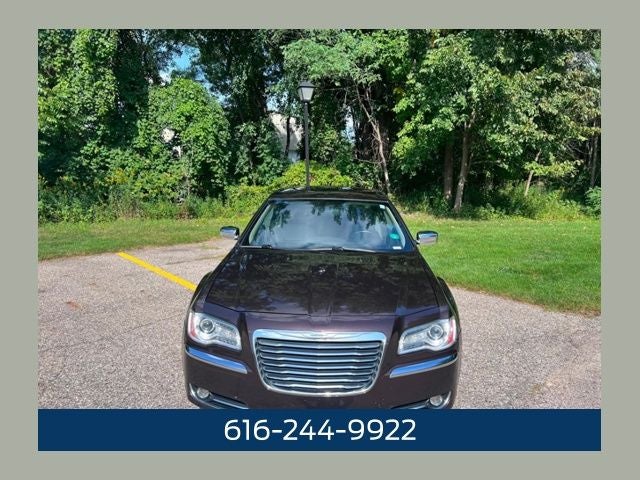 2012 Chrysler 300 Limited