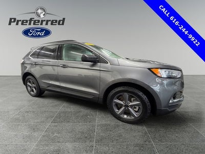 2022 Ford Edge SEL 2.0 Liter EcoBoost Turbocharged Leather Seating