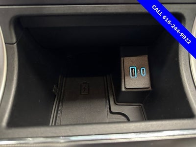 2022 Ford Edge SEL 2.0 Liter EcoBoost Turbocharged Leather Seating