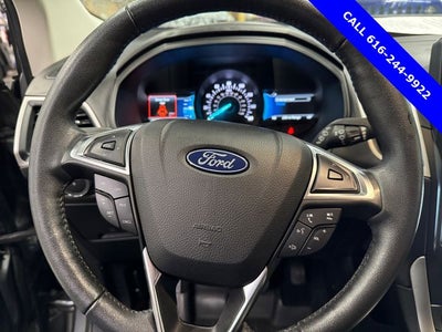 2022 Ford Edge SEL 2.0 Liter EcoBoost Turbocharged Leather Seating