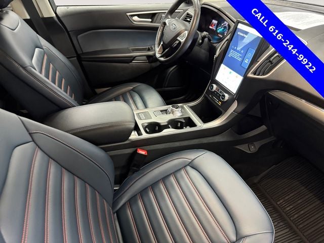 2022 Ford Edge SEL 2.0 Liter EcoBoost Turbocharged Leather Seating