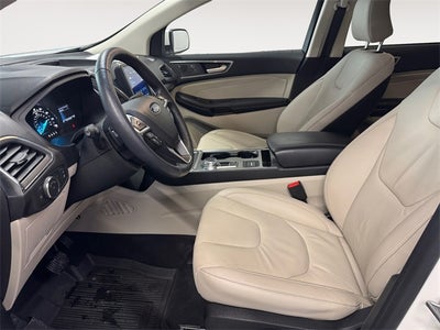 2022 Ford Edge Titanium 2.0 Liter EcoBoost Turbocharged AWD