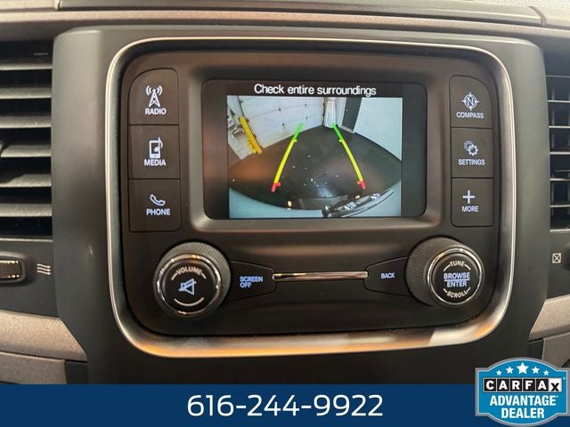 2016 RAM 2500 Tradesman 5.7 Liter V8 Hemi Crew Cab 4WD