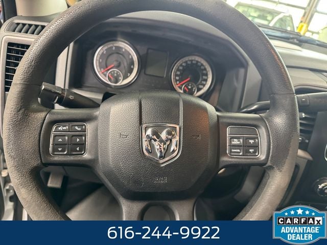 2016 RAM 2500 Tradesman 5.7 Liter V8 Hemi Crew Cab 4WD