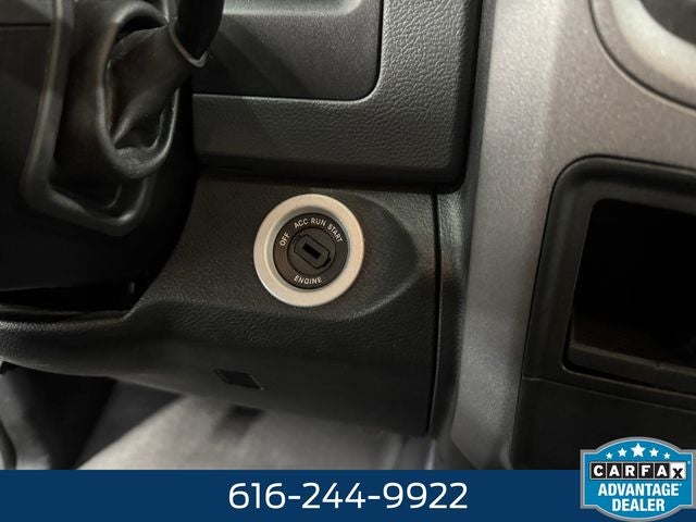 2016 RAM 2500 Tradesman 5.7 Liter V8 Hemi Crew Cab 4WD