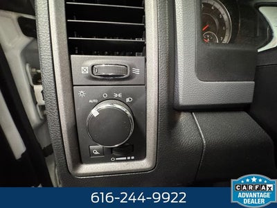 2016 RAM 2500 Tradesman 5.7 Liter V8 Hemi Crew Cab 4WD