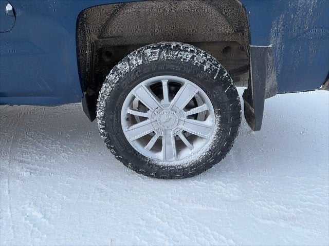 2015 Chevrolet Silverado 1500 High Country 6.2 liter V8 EcoTec3 Crew Cab 4WD