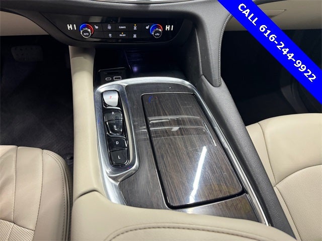 2022 Buick Enclave Essence 3.6 Liter V6 AWD 3rd Row Seating