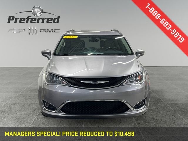 2017 Chrysler Pacifica Touring-L Plus