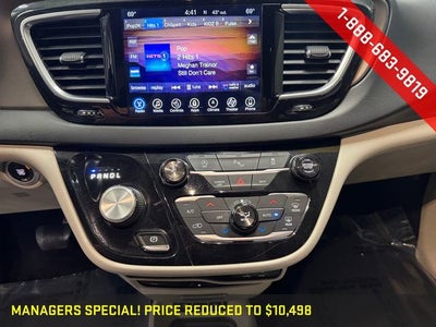 2017 Chrysler Pacifica Touring-L Plus