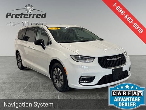 2024 Chrysler Pacifica Hybrid Select