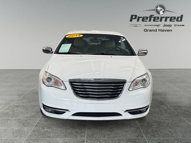 2011 Chrysler 200 Limited
