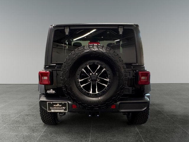 2025 Jeep Wrangler Willys 2.0 Liter I4 2D Automatic 4WD