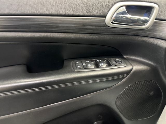 2019 Jeep Grand Cherokee Laredo E 3.6 Liter V6 4WD