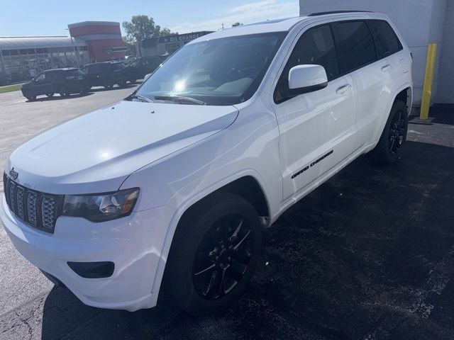 2020 Jeep Grand Cherokee Altitude 3.6 Liter V6 4WD