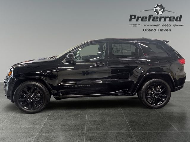 2017 Jeep Grand Cherokee Altitude 3.6 Liter V6 4WD