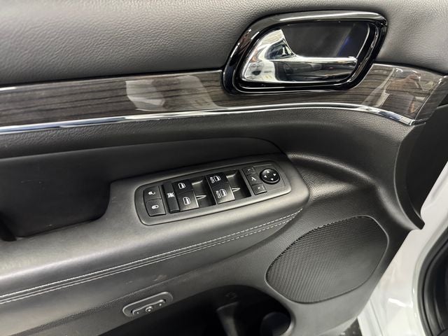 2019 Jeep Grand Cherokee Overland 4x4