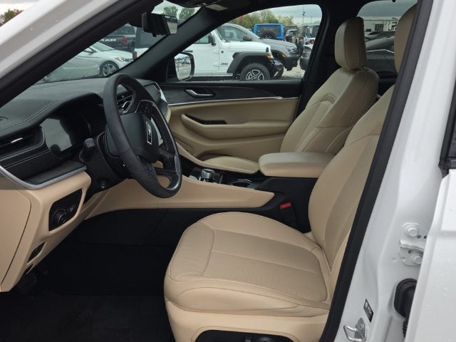 2024 Jeep Grand Cherokee Limited 3.6 Liter V6 4WD