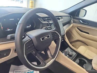2025 Jeep Grand Cherokee Limited 3.6 Liter V6 4WD