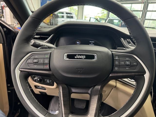 2024 Jeep Grand Cherokee Limited 3.6 Liter V6 4WD