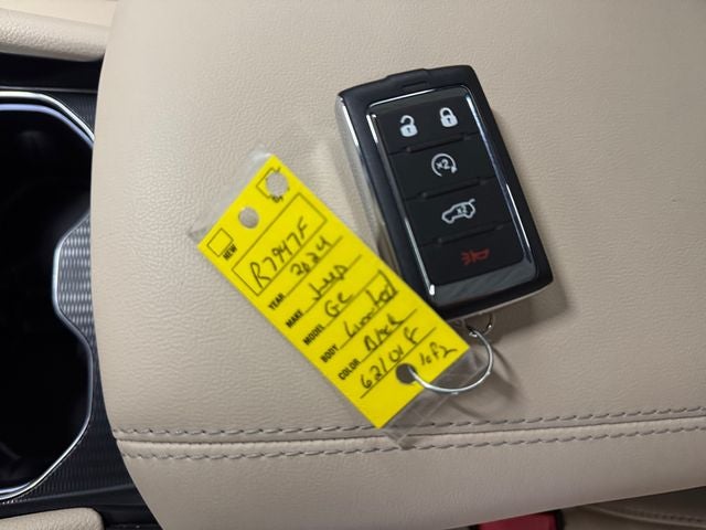 2024 Jeep Grand Cherokee Limited 3.6 Liter V6 4WD