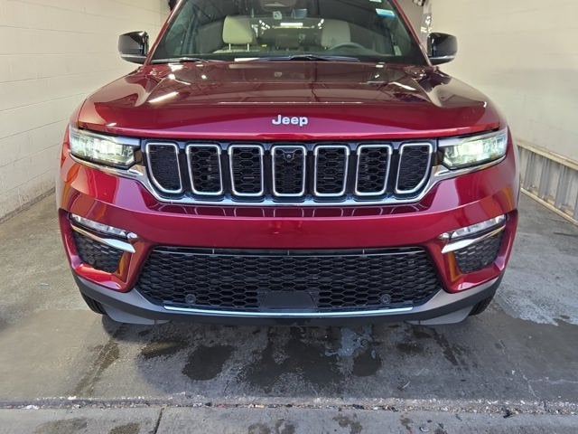 2025 Jeep Grand Cherokee Limited 3.6 Liter V6 4WD