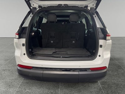 2023 Jeep Grand Cherokee L Altitude 3.6 Liter V6 4WD