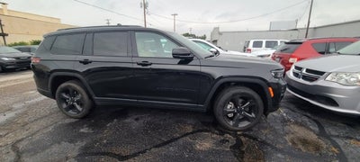 2025 Jeep Grand Cherokee L Limited 3.6 Liter V6 4WD