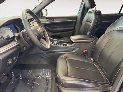 2024 Jeep Grand Cherokee L Limited 3.6 Liter V6 4WD