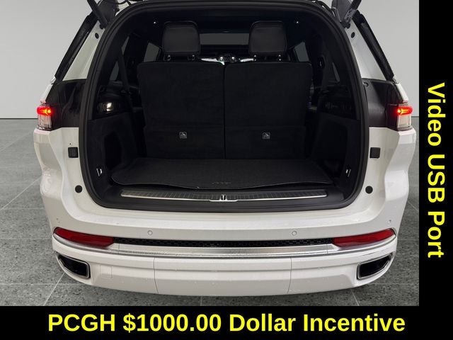 2025 Jeep Grand Cherokee L Summit 3.6 Liter V6 4WD