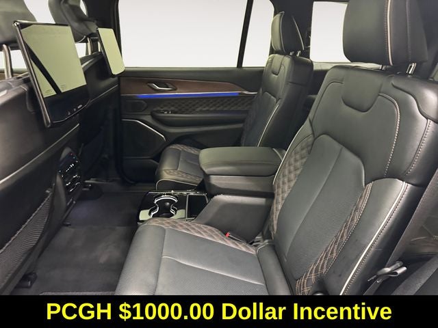 2025 Jeep Grand Cherokee L Summit 3.6 Liter V6 4WD