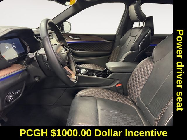 2025 Jeep Grand Cherokee L Summit 3.6 Liter V6 4WD