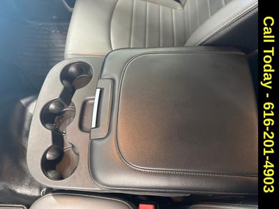 2022 RAM 1500 Classic Tradesman Quad Cab 4x4 6'4' Box