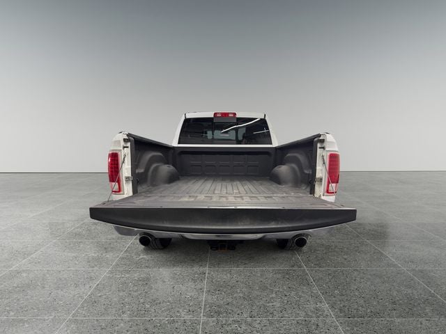 2017 RAM 1500 Laramie Quad Cab 4x4 6'4' Box