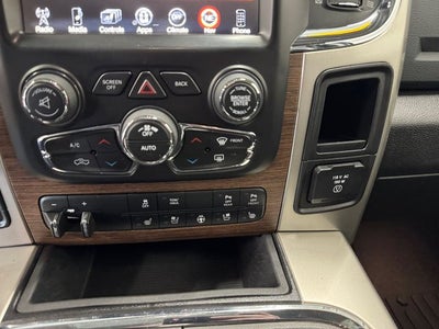 2017 RAM 1500 Laramie Quad Cab 4x4 6'4' Box