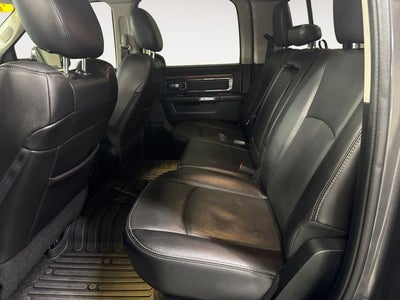 2016 RAM 1500 Laramie 5.7 Liter V8 Hemi Crew Cab 4WD