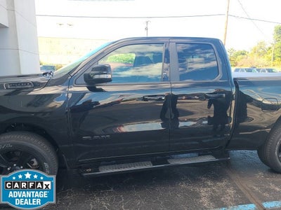 2021 RAM 1500 Big Horn/Lone Star 5.7 Liter v8 hemi Quad Cab 4WD
