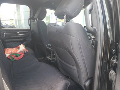 2021 RAM 1500 Big Horn/Lone Star 5.7 Liter v8 hemi Quad Cab 4WD