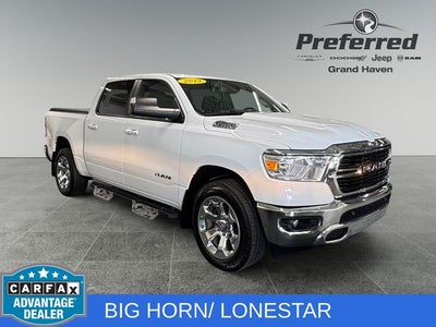 2019 RAM 1500 Big Horn/Lone Star 5.7 Liter V8 Hemi Crew Cab 4WD