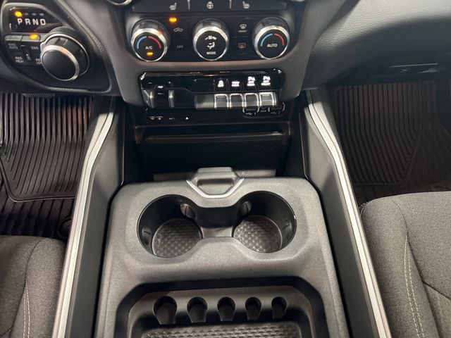 2019 RAM 1500 Big Horn/Lone Star 5.7 Liter V8 Hemi Crew Cab 4WD