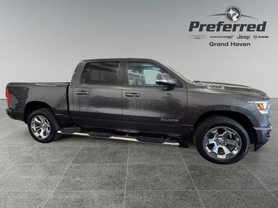 2019 RAM 1500 Big Horn/Lone Star Crew Cab 4x4 5'7' Box