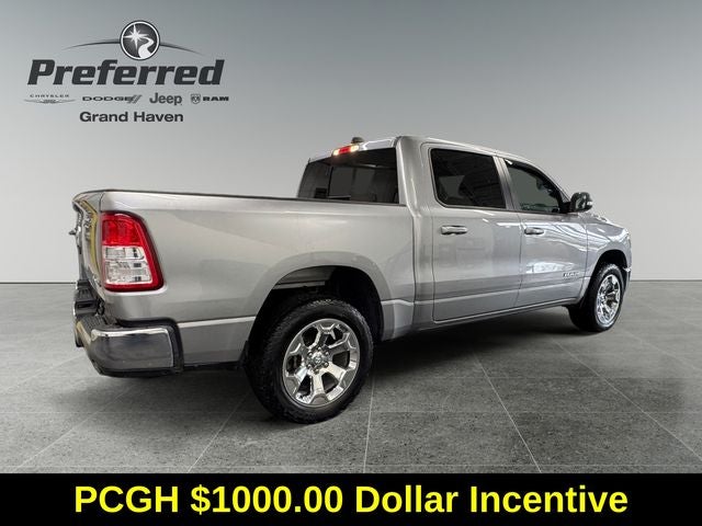 2022 RAM 1500 Big Horn Crew Cab 4x4 5'7' Box
