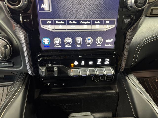 2019 RAM 1500 Limited Crew Cab 4x4 5'7' Box