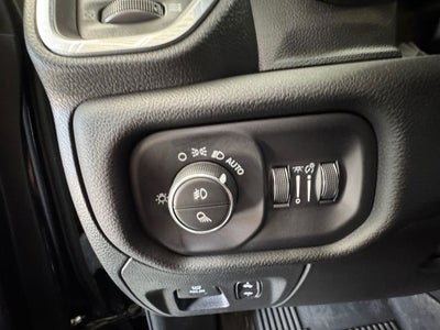 2023 RAM 1500 Laramie 5.7 Liter V8 Hemi Crew Cab 4WD