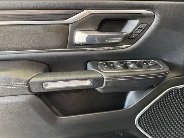2023 RAM 1500 Laramie 5.7 Liter V8 Hemi Crew Cab 4WD