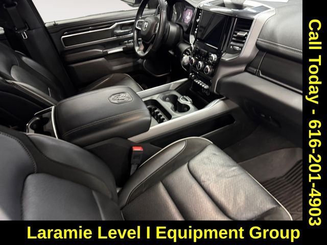 2022 RAM 1500 Laramie Crew Cab 4x4 5'7' Box