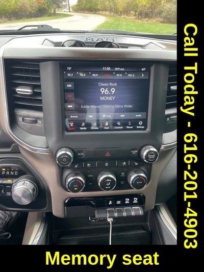 2021 RAM 1500 Laramie Crew Cab 4x4 5'7' Box